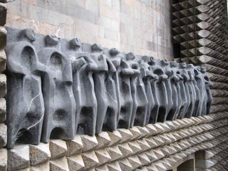 From Bilbao: Elorrio, Oñati, and Sanctuary of Arantzazu Tour - Visiting the Sanctuary of Arantzazu