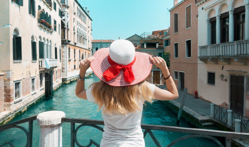 From Bologna: Private Venice Day Trip With Transfer - Languages and Group Type