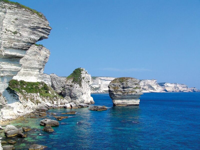 From Bonifacio: Cruise of Bonifacio and the Lavezzi Islands - Key Points