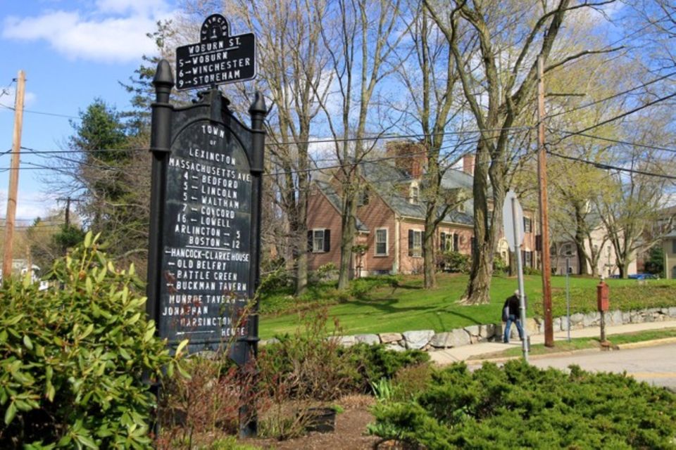 From Boston: Private Lexington and Concord Driving Tour - Itinerary Highlights