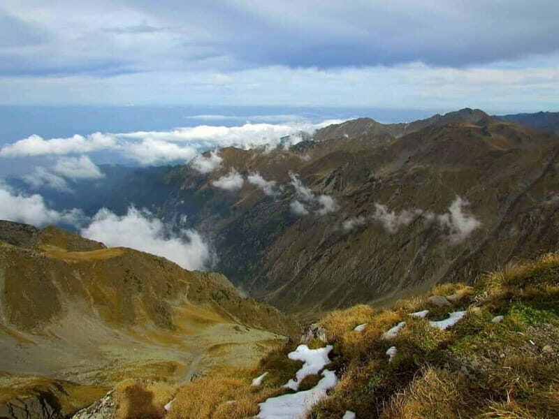 From Braov: 3-Day Fgra Mountains Hiking Adventure - Introduction: Why Consider a 3-Day Făgăraș Mountain Hike?
