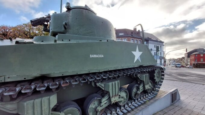 From Brussels: Battle of the Bulge Day Trip - Booking and Cancellation