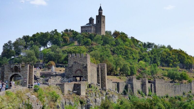 From Bucharest: Day Trip to Medieval Marvels of Bulgaria - Good To Know