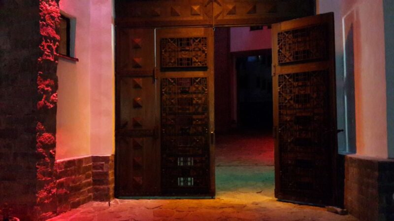 From Bucharest: Multi-City Dracula 8-Day Private Tour - Key Destinations Included