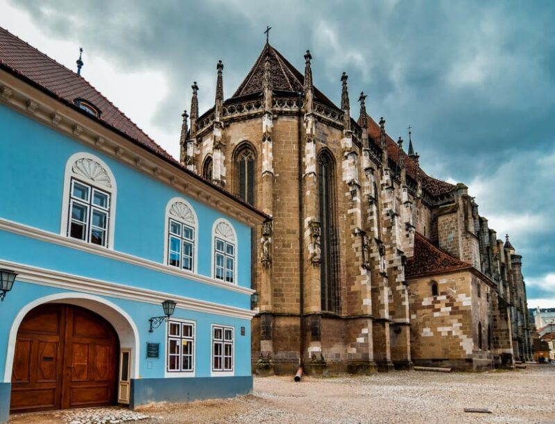 From Bucharest: Peles Castle, Brasov & Bran Castle Day Trip - Important Travel Tips