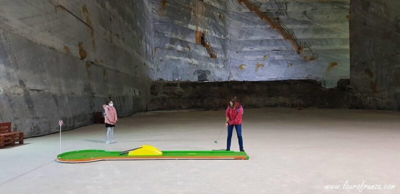 From Bucharest: Private Tour Salina Slanic: Salt Palace - FAQ