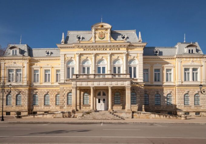 From Bucharest: Small Group Day Trip to Medieval Bulgaria - Traveler Reviews and Ratings