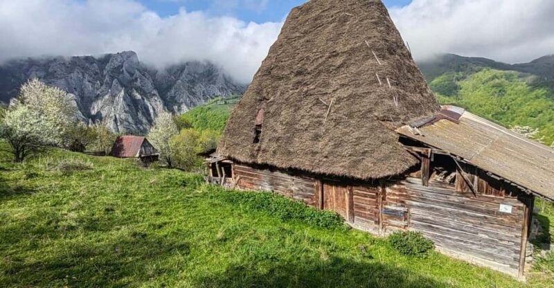 FROM BUDAPEST - BEST OF ROMANIA - TRUTH ABOUT DRACULA - Itinerary Highlights