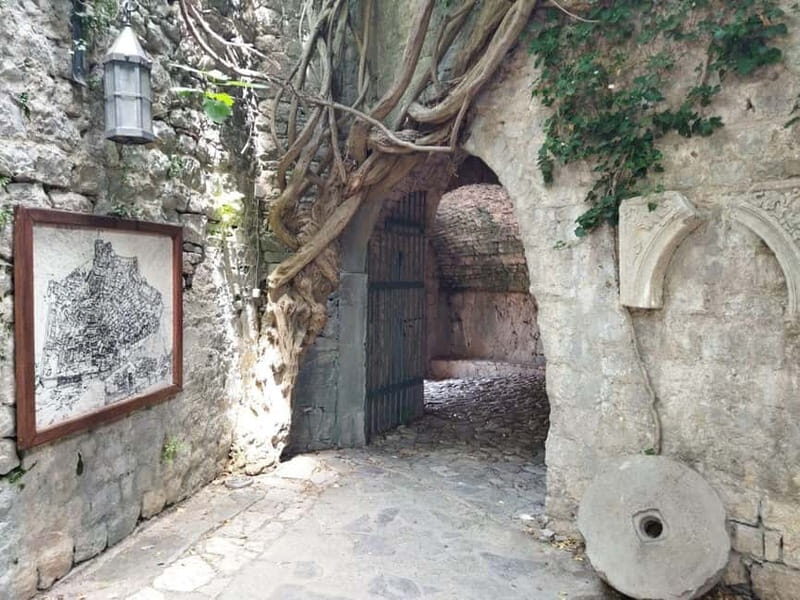 From Budva: Phoenix Town & Town of Pirates in One Day - FAQ