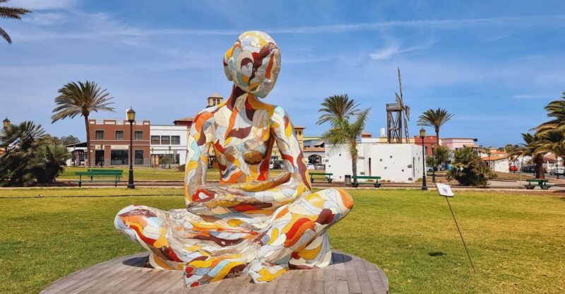 From Caleta De Fuste : Corralejo Shopping Tour - Live Music and Markets