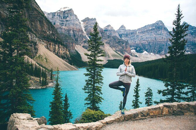 From Calgary Explore Moraine Lake Lake Louise and end in Banff - An In-Depth Look at the Itinerary