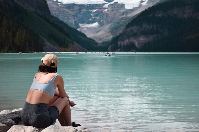 From Calgary Explore Moraine Lake Lake Louise and end in Banff - FAQ