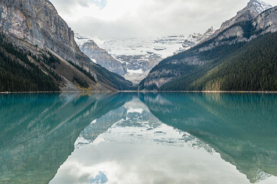 From Calgary: Private Banff National Park Day Trip - Ascending Banff Gondola