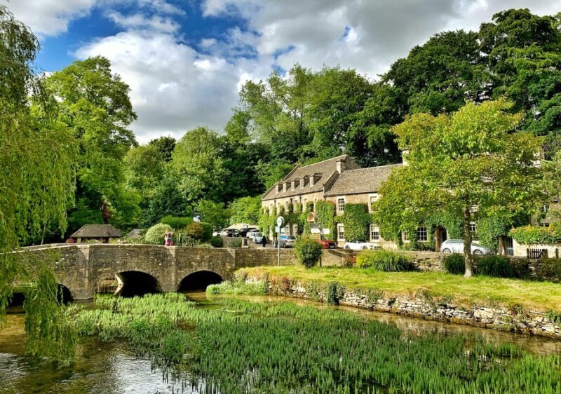 From Cambridge: Guided day trip to Stratford & The Cotswolds - A Practical Breakdown of the Day Trip Experience