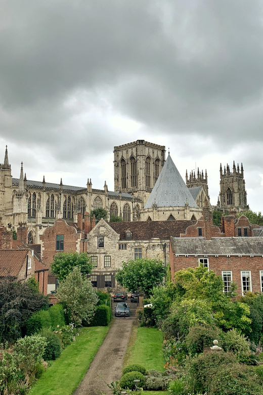 From Cambridge: Guided Day Trip to York - Itinerary Details