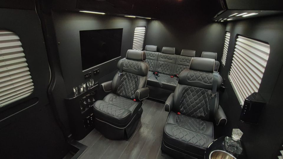 From: Cancun Airport Transfer in Deluxe Limo-Style Van - Deluxe Limo-Style Van Details
