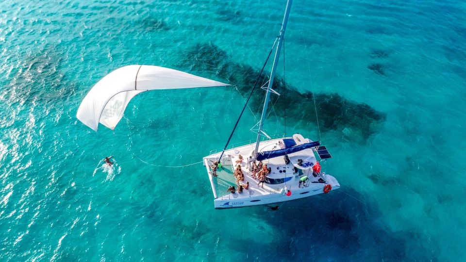 From Cancun: Catamaran Cruise to Isla Mujeres With Open Bar - Highlights of the Tour
