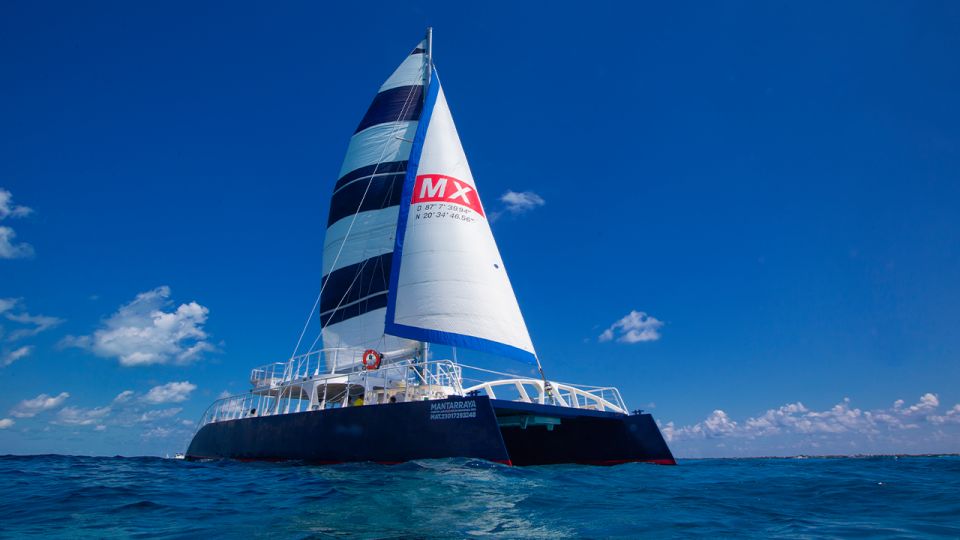 From Cancun: Catamaran to Isla Mujeres, Snorkel & Beach Club - Guided Snorkeling at the Reef