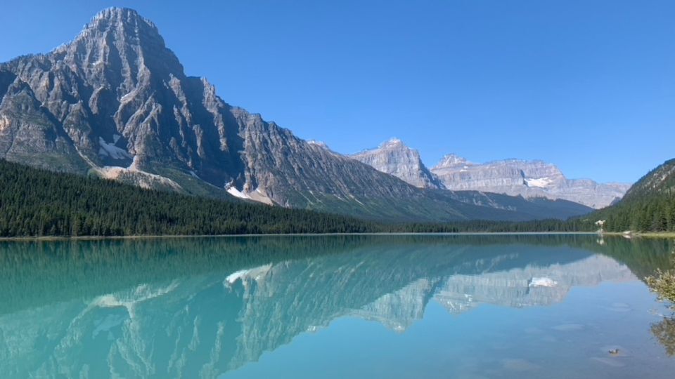 From Canmore/Banff: Icefields Parkway Experience - Pickup and Itinerary