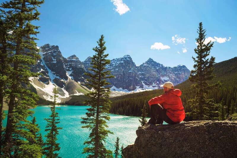 From Canmore/Banff: Moraine Lake Sunrise & Lake Louise Tour - Key Points