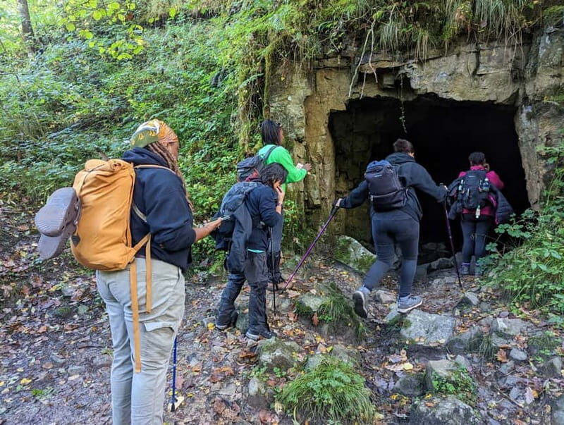 From Cardiff: Guided Hike to 6 Waterfalls in Brecon Beacons - FAQ