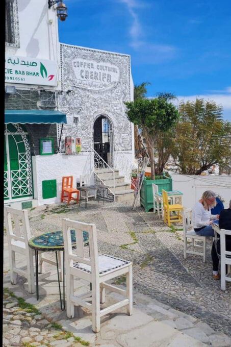 From Casablanca: Tangier Guided Day Tour by High-Speed Train - Vibrant Old Town