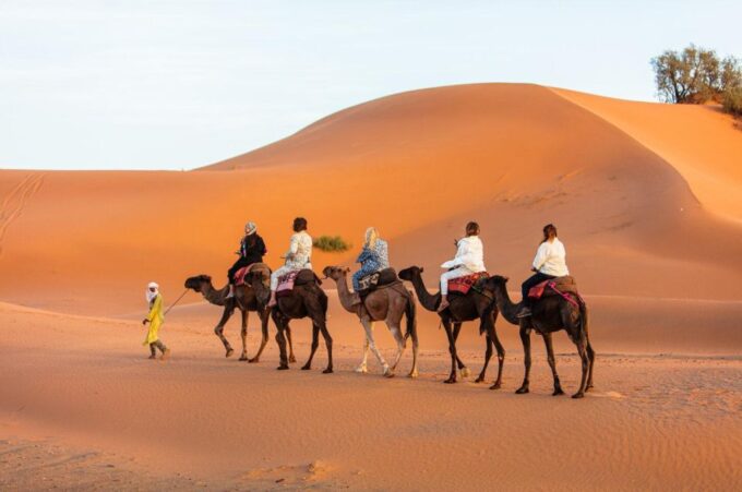 From Casablanca:9Days Unforgettable Desert Tour To Marrakesh - Traversing the Merzouga Desert
