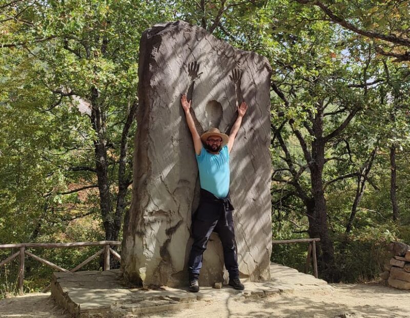 From Castelmezzano: Guided Hike to Pietrapertosa and Back - FAQ