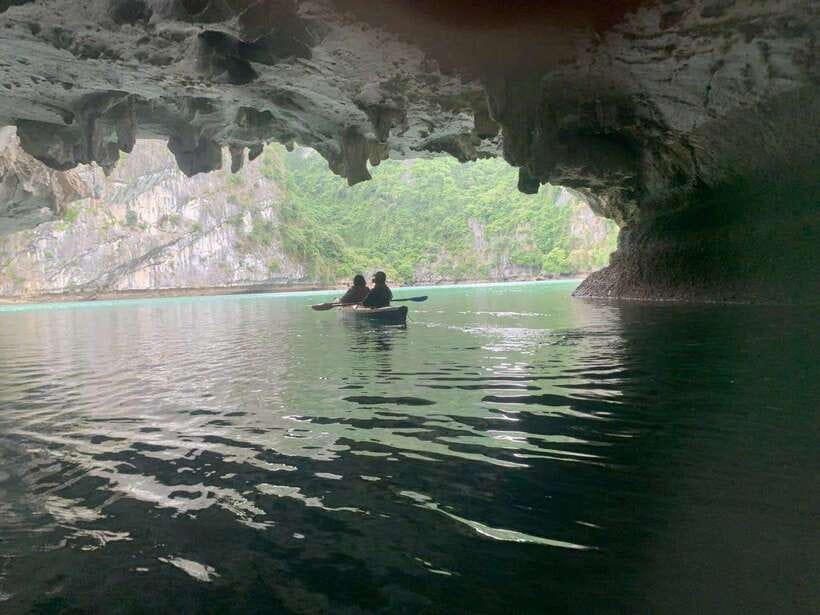 From Cat Ba : Lan Ha Bay Kayaking, Snorkling Full-Day Cruise - Lan Ha Bay Exploration