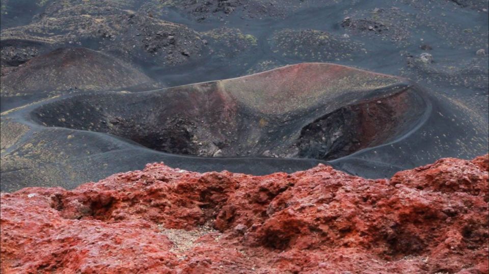 From Catania: Guided Tour of Mount Etna and Taormina - Suitable Attire and Mobility Considerations