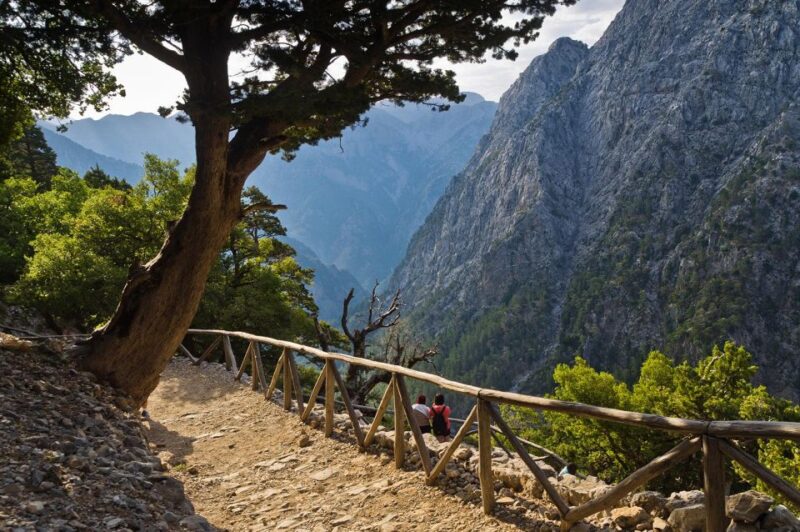From Chania/Rethymno: Samariá Gorge Guided Hike With Pickup - Participant Requirements