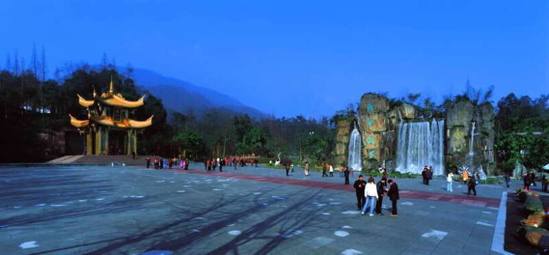 From Chengdu: Mount Emei Day Trip with Golden Summit Visit - The Itinerary in Detail