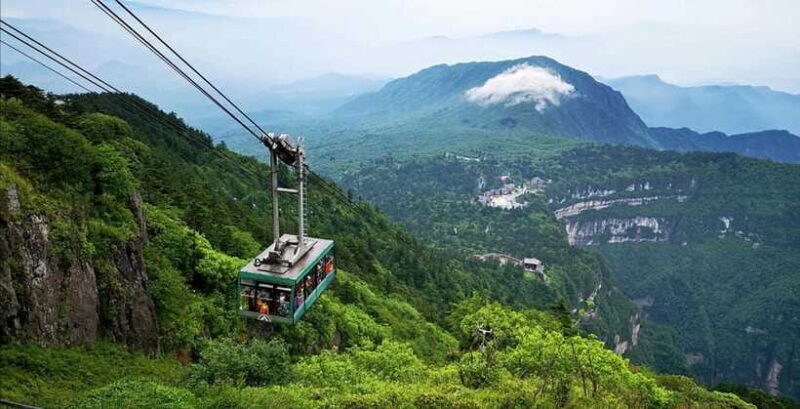 From Chengdu: Mount Emei Day Trip with Golden Summit Visit - The Sum Up