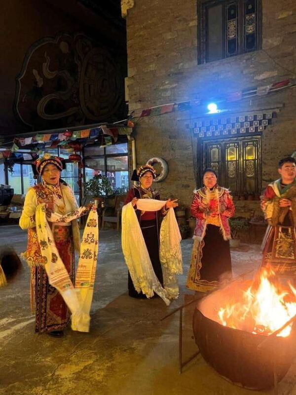 From Chengdu: Tibetan Village Live as a Tibetan Day Tour - Who Will Love This Tour?