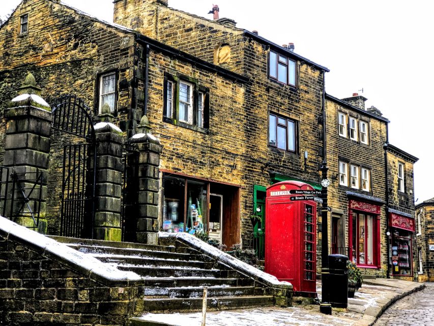 From Chester: Full-Day Yorkshire Sightseeing Day Trip - Featured Attractions
