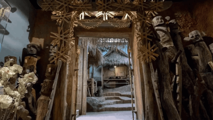 From Chiang Mai: Temples & Golden Triangle CUSTOMIZED Tour - Booking and Reservations