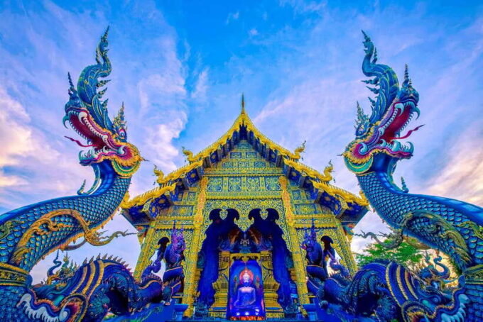 From Chiang Rai: the Best of Chiang Rai With Spanish Guide - Exploring the White Temple (Wat Rong Khun)
