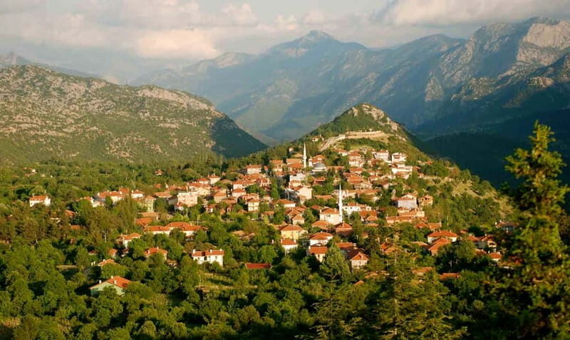 From City of Side: Visit to Ormana Village & Altinbesik Cave - Who Will This Tour Best Suit?