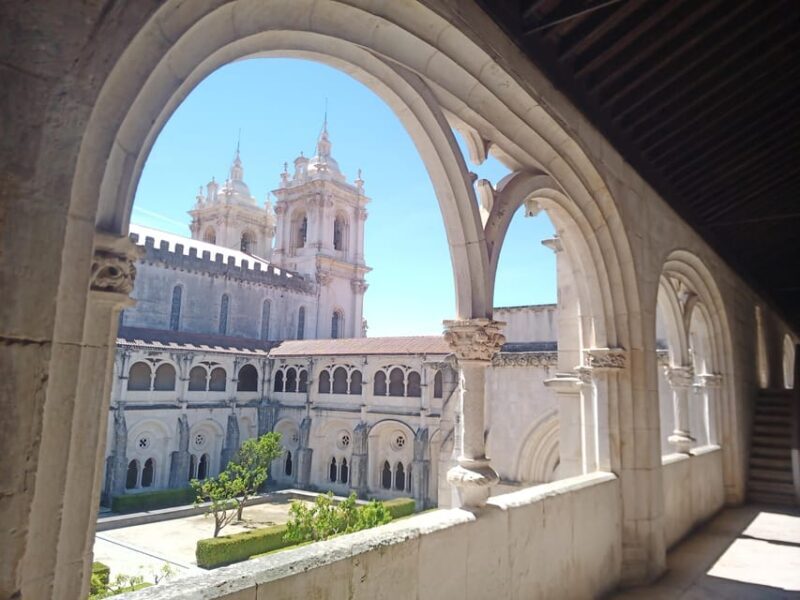 From Coimbra: Fátima Sanctuary, Batalha, Alcobaça and Nazaré - From Coimbra: Fátima Sanctuary, Batalha, Alcobaça, and Nazaré