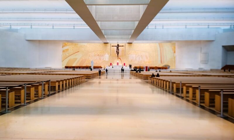 From Coimbra: Fátima Sanctuary, Batalha, Alcobaça and Nazaré - Who Would Love This Tour?