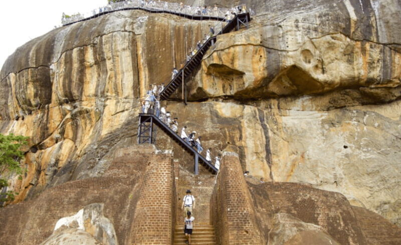 From Colombo: Sigiriya and Pidurangala Rock Day Trip - Exploring the Journey from Colombo