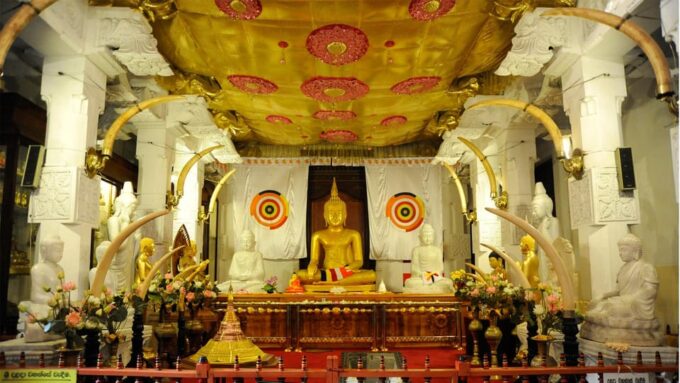 From Colombo to Kandy Day Trip by Private Transportation - Frequently Asked Questions