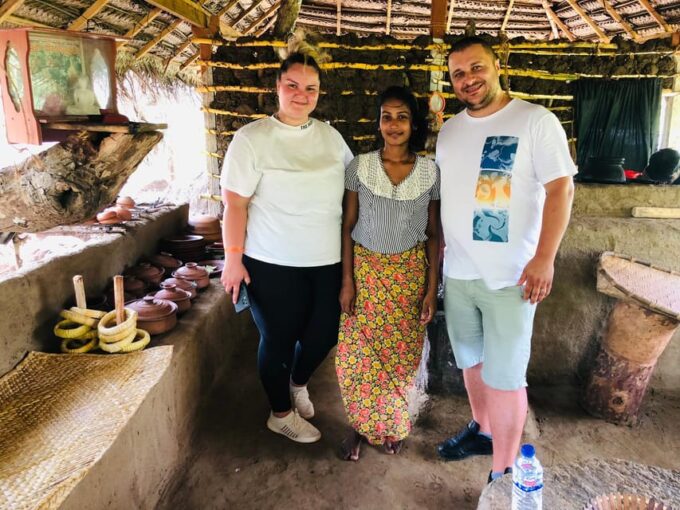 From Colombo to Sigiriya and Dambulla Private Full-Day Tour - Village Experience