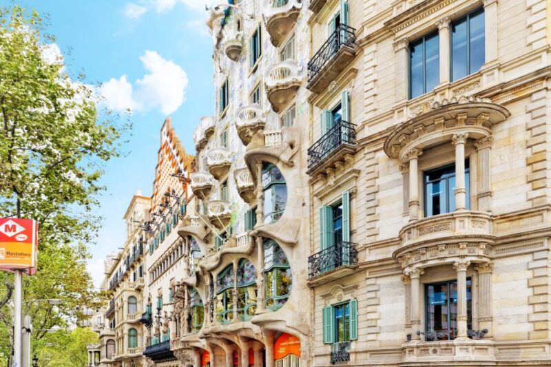 From Costa Brava: Barcelona and Antoni Gaudís Work Bus Tour - Key Points