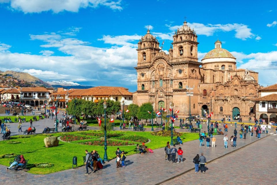 From Cusco: Amazing Tour With Uros Island 5days/4nights - Train Journey to Machu Picchu