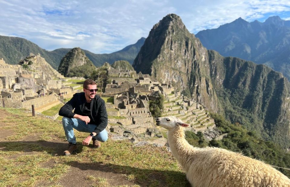 From Cusco: Machu Picchu & Sacred Valley 2 Day All Inclusive - Day 1 Itinerary