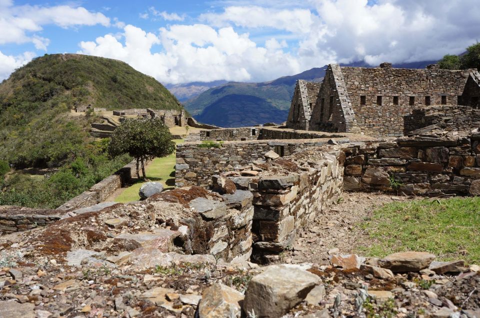 From Cusco: Trekking to Choquequirao 4 Days/3 Nights With Meal - Itinerary Breakdown