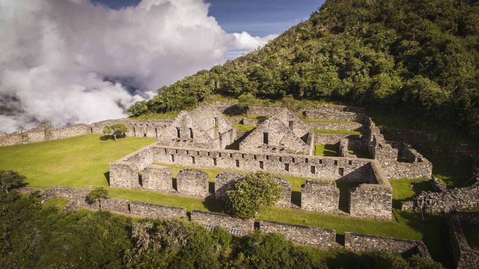 From Cusco: Trekking to Choquequirao 4 Days/3 Nights With Meal - Inclusions in the Package