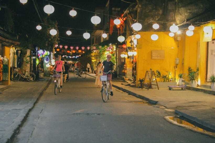 From Da Nang: Hoi An Ancient Town Half-Day Tour - Exploring the Ancient Town
