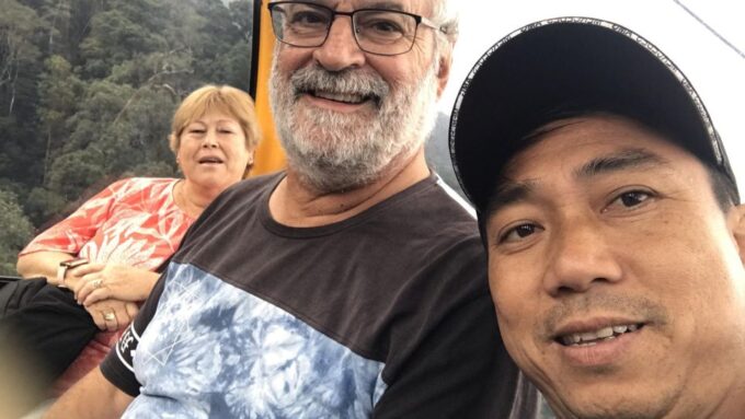 From Da Nang/Hoi An: Golden Bridge Round Trip Car Transfer - Popular Attractions